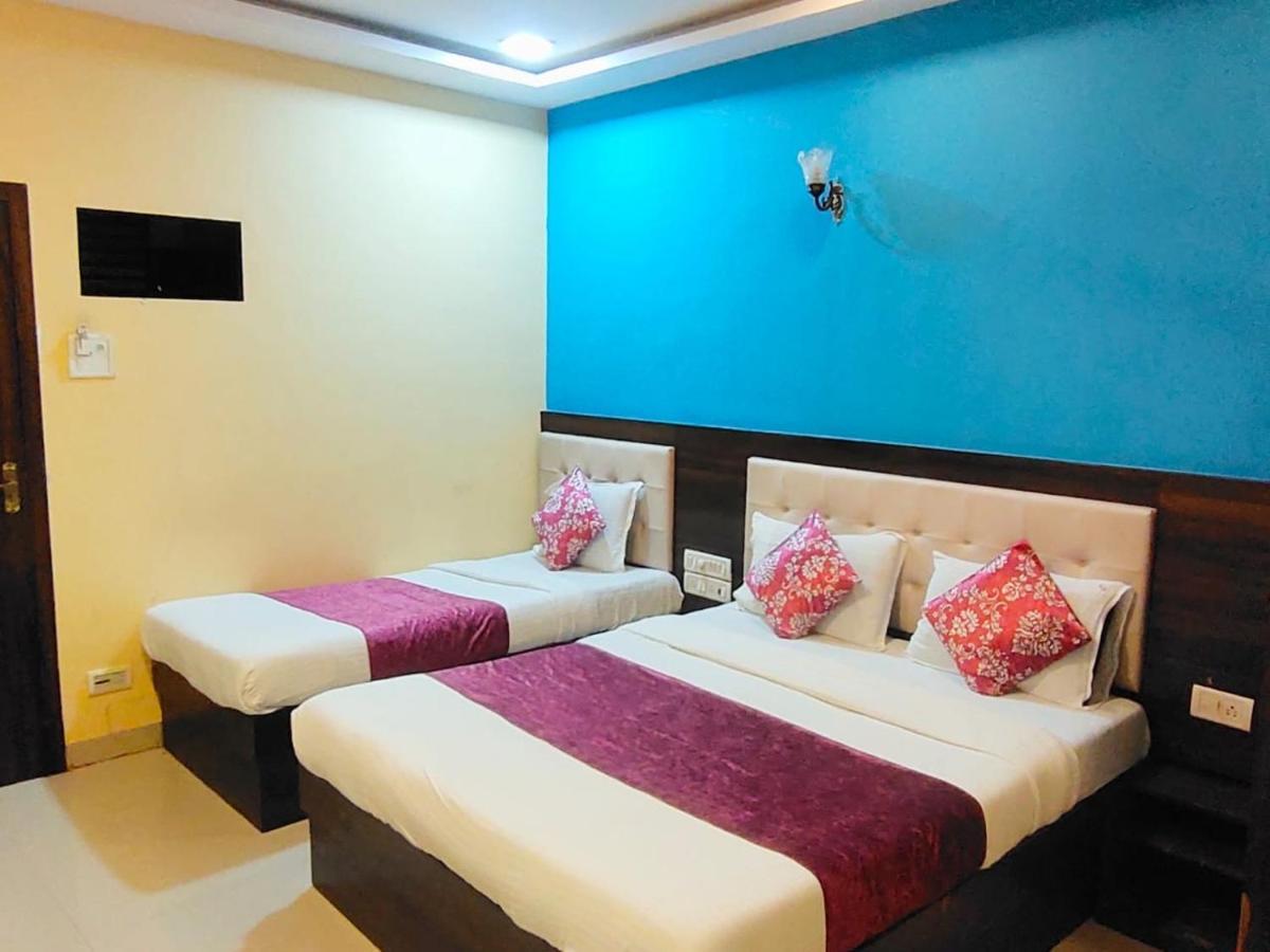 Hotel Golden Galaxy - Santacruz East Bombay Exterior foto